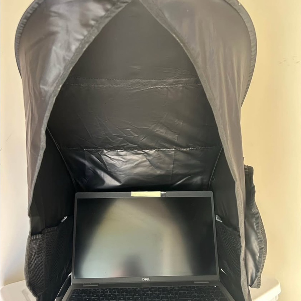 Laptop sun shade